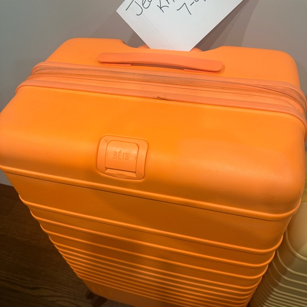 BEIS Creamsicle Large Check-in